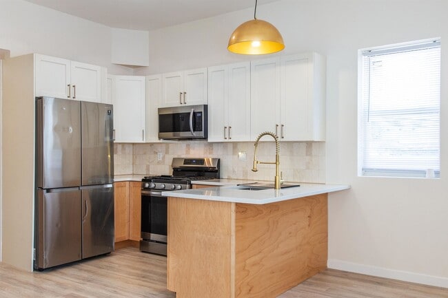 Photo - 6137 ADAMS St Unit #2