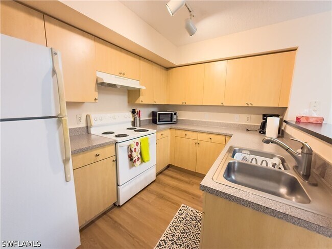 8754 River Homes Lane Unidad 8203
