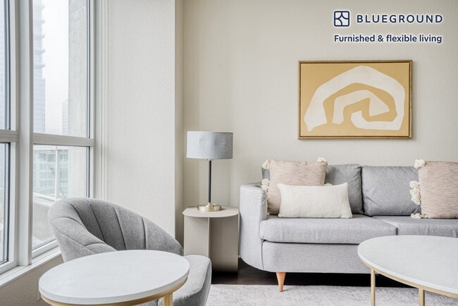 Photo - 388 Beale St Unit FL17-ID762