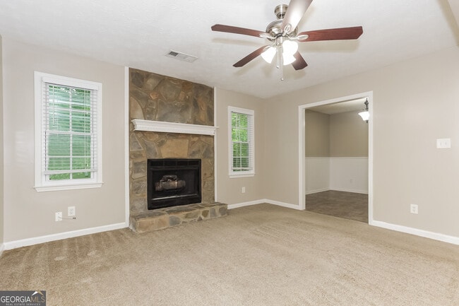 Photo - 265 Arbor Way