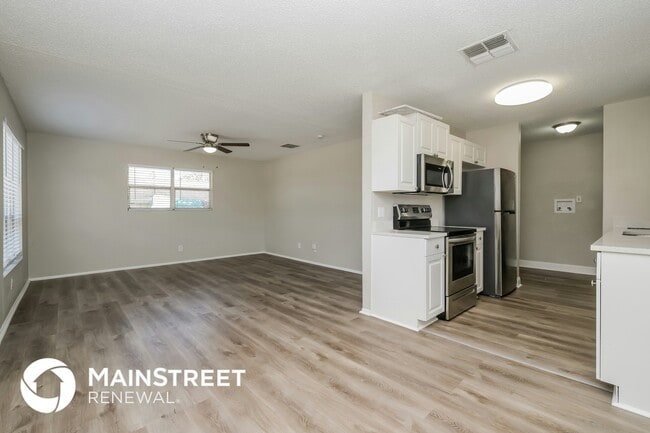 Photo - 425 S Disston Ave