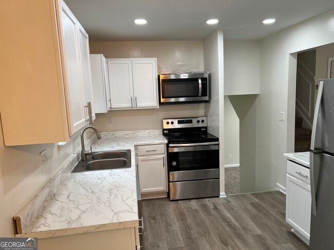 Photo - 9028 Raven Dr