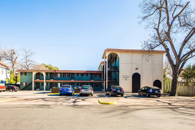 Los Arcos Apartments - Hyde Park - Los Arcos Apartments - Hyde Park
