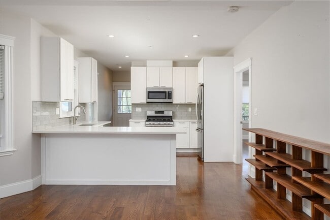 Photo - 24 Mt Ida Rd Unit 2