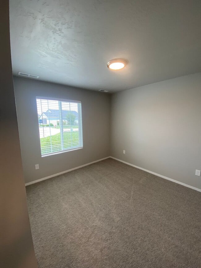 5214 Clearfield Ct