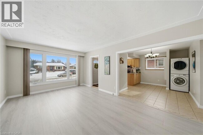 Photo - 60 Champlain Ave