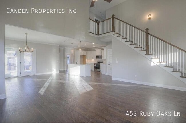 Photo - 453 Ruby Oaks Ln