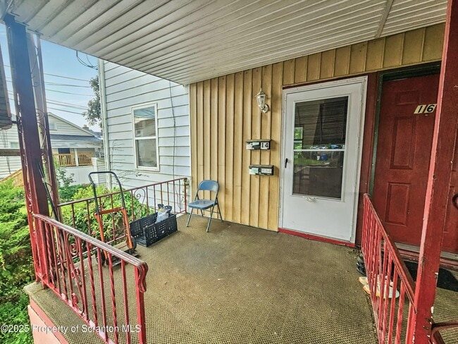 Photo - 14 Kulp Ave
