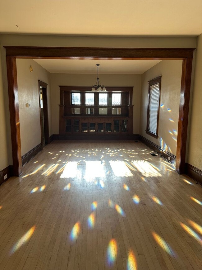 Building Photo - 139/141 6th St NW Unit 141