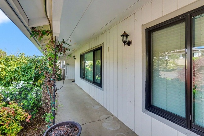 Photo - 4 bed, 2 bath single-level home in quiet West Salem neighborhood!