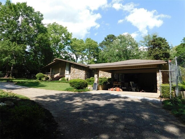 Photo - 56 Briarcliff Rd
