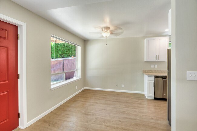 Photo - 15532 27th Ave NE Unit 3