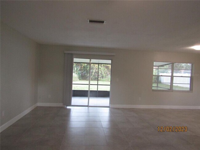 Photo - 17 Felter Ln