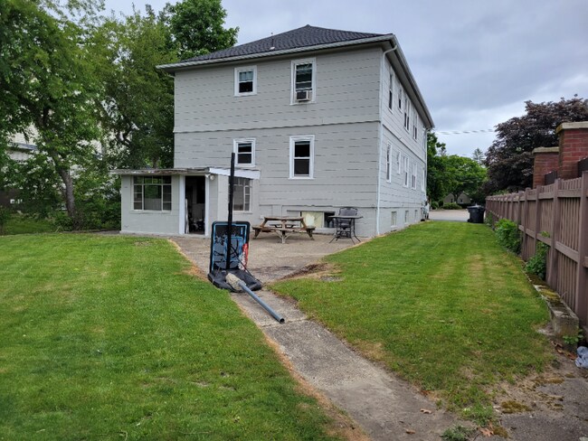 Photo - 24 Kilvert St Unit 1