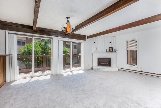 Photo - 35 Upper Woodbridge Rd