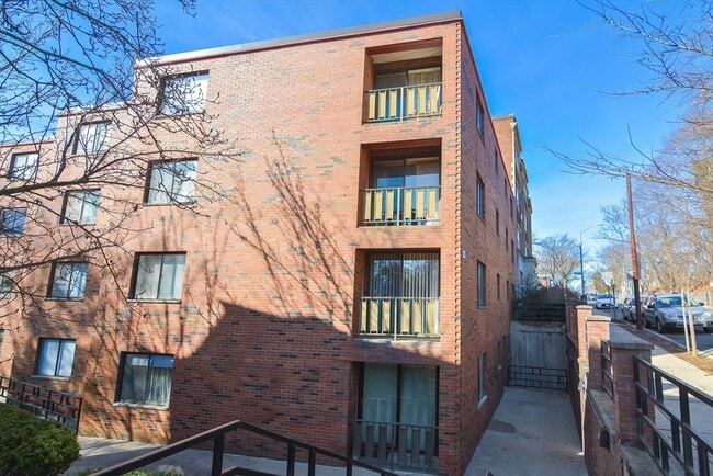 Photo - 54 Concord Ave Unit 102