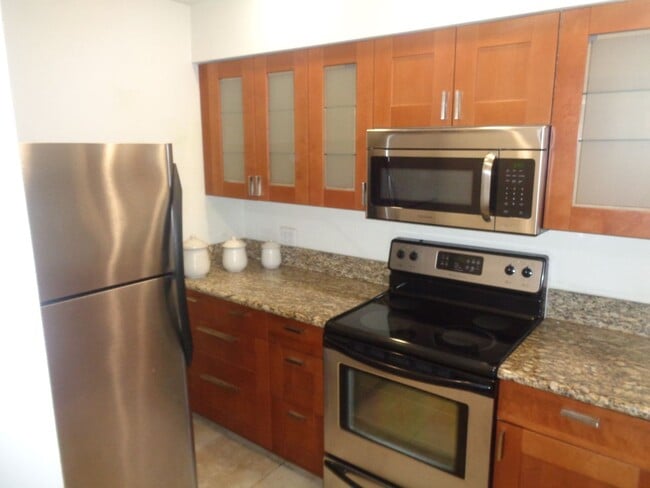 Photo - 387 Unidad H