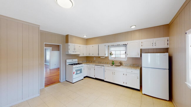 Photo - 70 Hudson St Unit 2