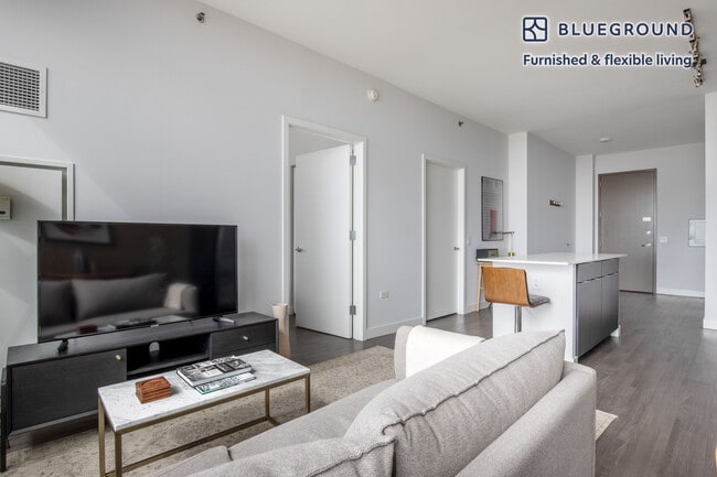 Photo - 1000 S Clark St Unidad FL20-ID988