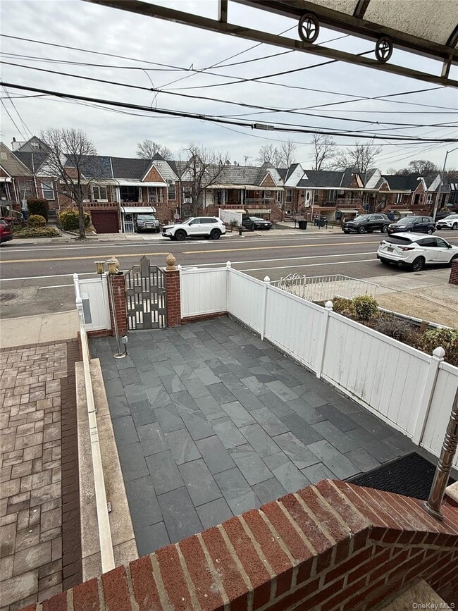 Building Photo - 54-40 80th St Unit 1