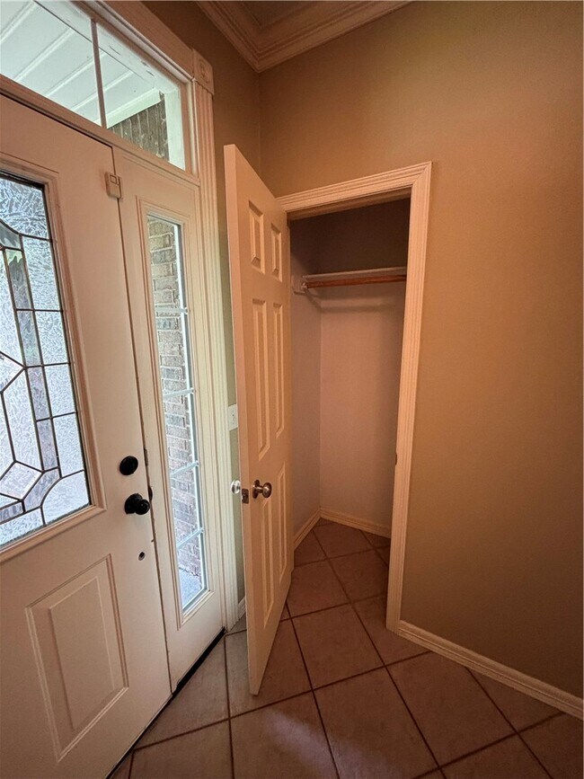 Photo - 1021 Clayton Rd