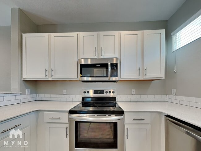 Photo - 1742 N Reno Dr