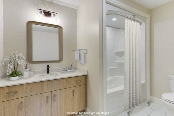 Photo - Main Street Suites