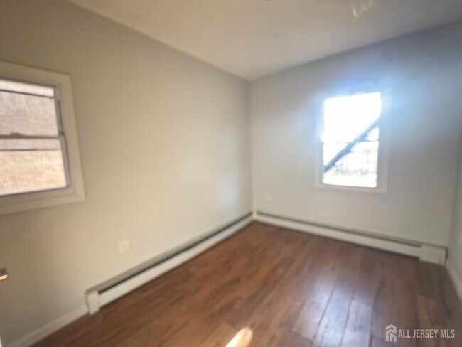 310 Somerset St