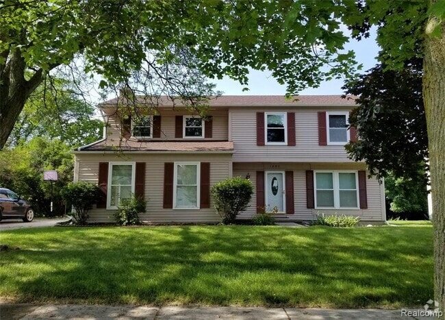 Building Photo - 1887 Fleetwood Dr Rental
