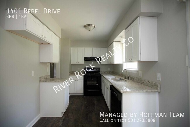 Photo - 1401 Rebel Dr