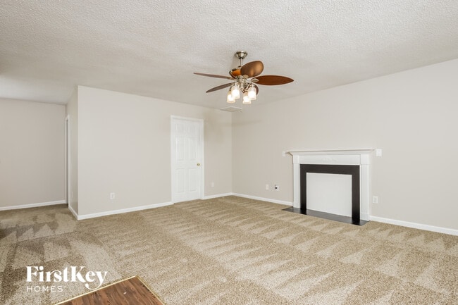 Photo - 120 Wheaton Crest Ct