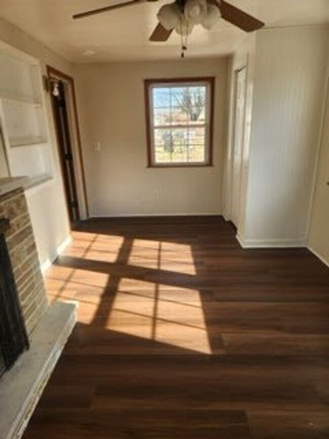 Photo - 2809 W 18th St