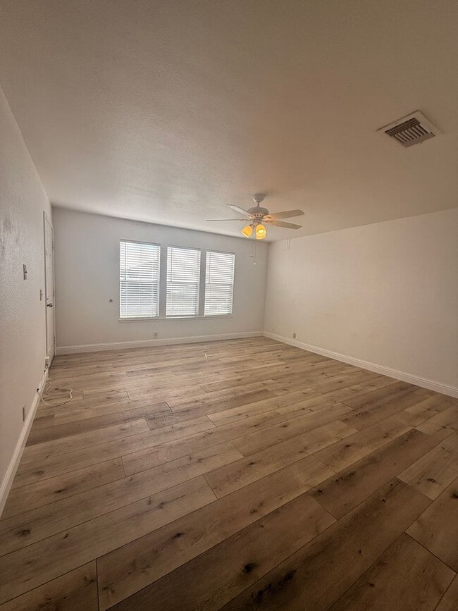 Photo - Charming Home for Rent in Montebello Vista Subdivision