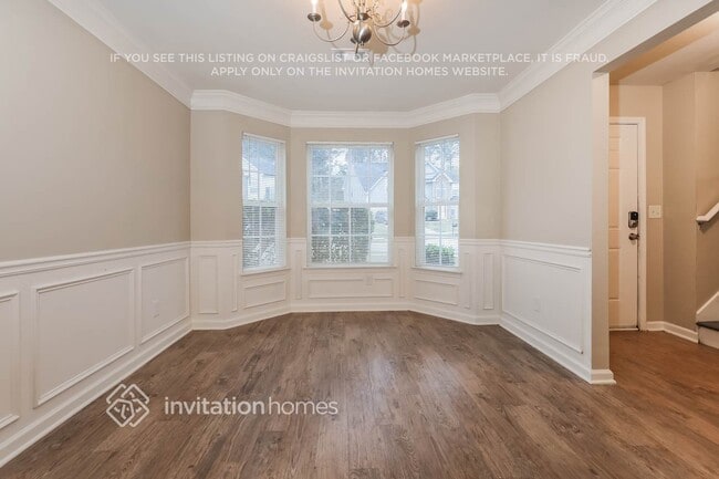 Photo - 1147 Oak Hollow Ln