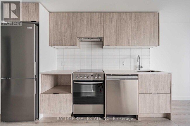 Photo - 395 Bloor St E Unit 1412