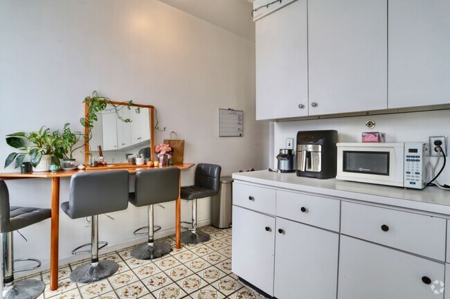 Building Photo - 725 Garden St Unit #3 Rental