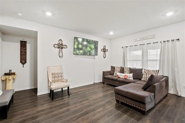 Photo - 151 Seabiscuit Rd