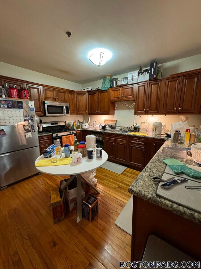 Photo - 102 Allston St Unidad 6