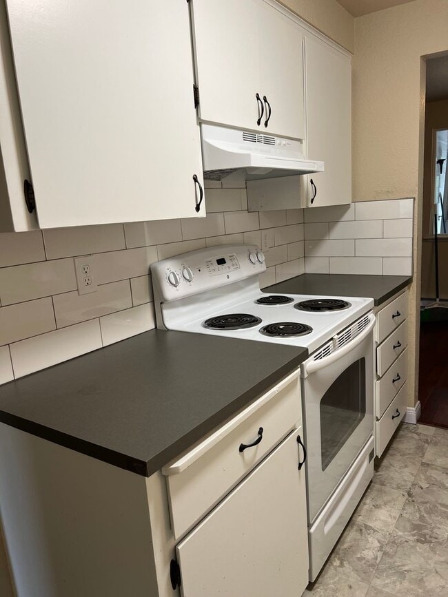 Photo - 708 Lincoln Ave Unit 3
