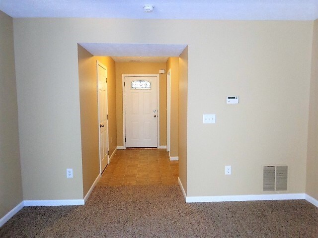 Photo - 5709 Clemens Dr