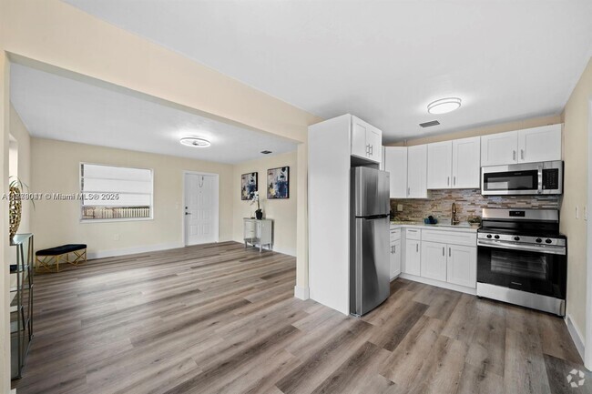 Building Photo - 7532 Farragut St Rental