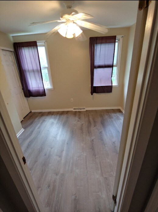 Photo - 451 Spruce Dr