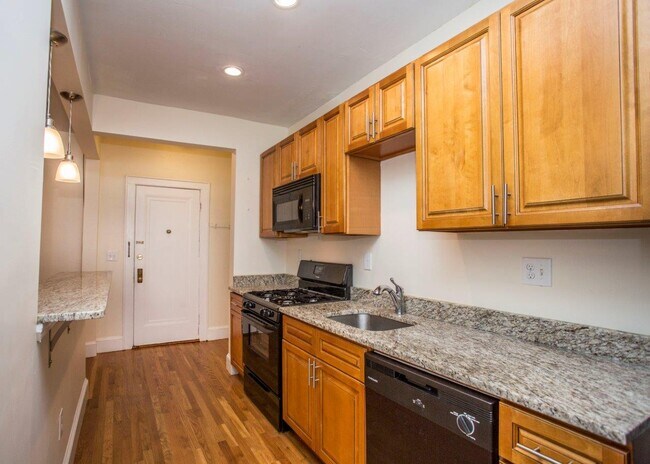 Photo - 131 Highland Ave Apartment Unit #1