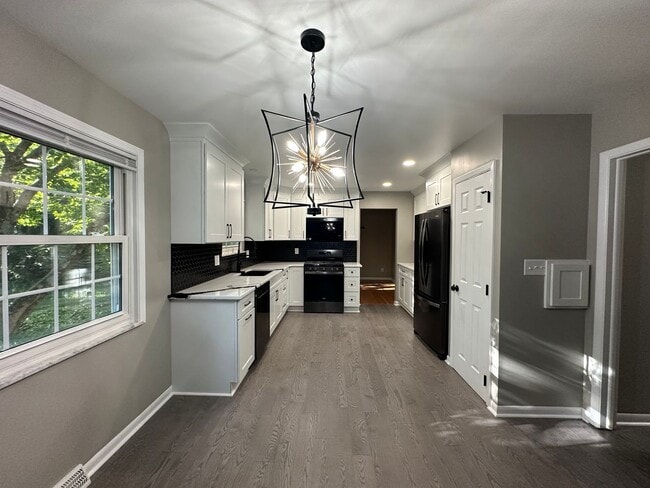 Photo - Stunning Single Family Home in “The Knolls”