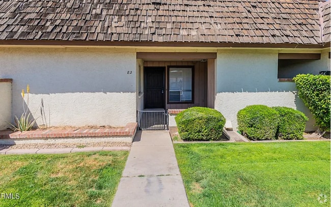 Building Photo - 8131 N 107th Ave Unit 82 Rental