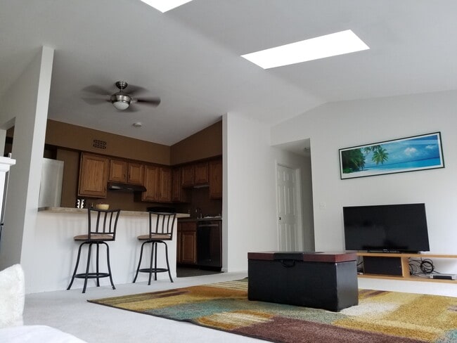 302 Pinewood Cir Unidad 302