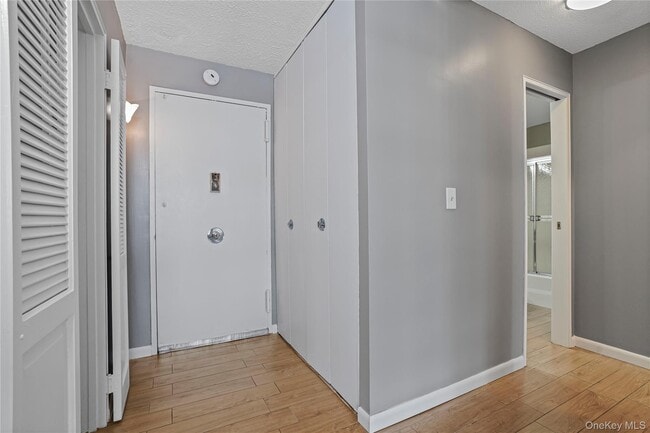 Photo - 200 High Point Dr Unit PH6