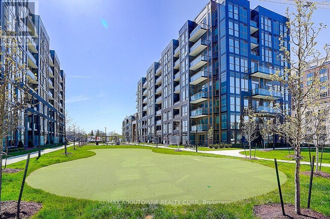 Photo - 2333 Khalsa Gate Unité 709