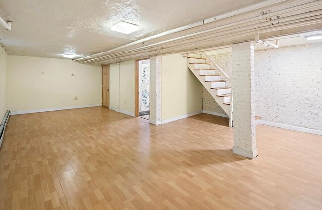 Photo - 65 Pleasant St Unidad 64-1