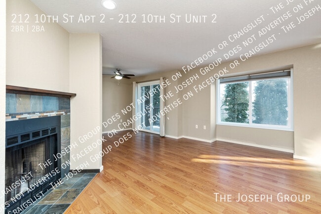 Photo - 212 10th St Unit 212 10th St  2